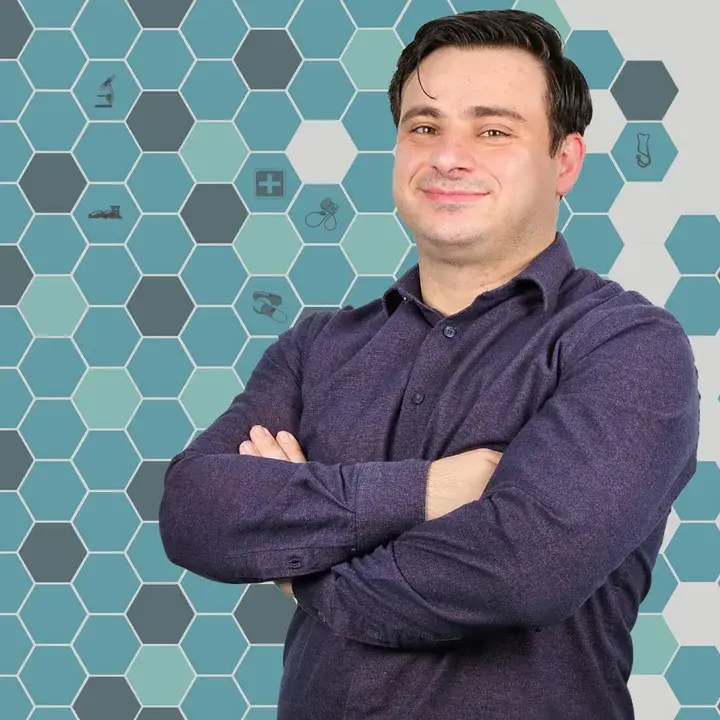 Elvin Məlikov, Nevropatoloq